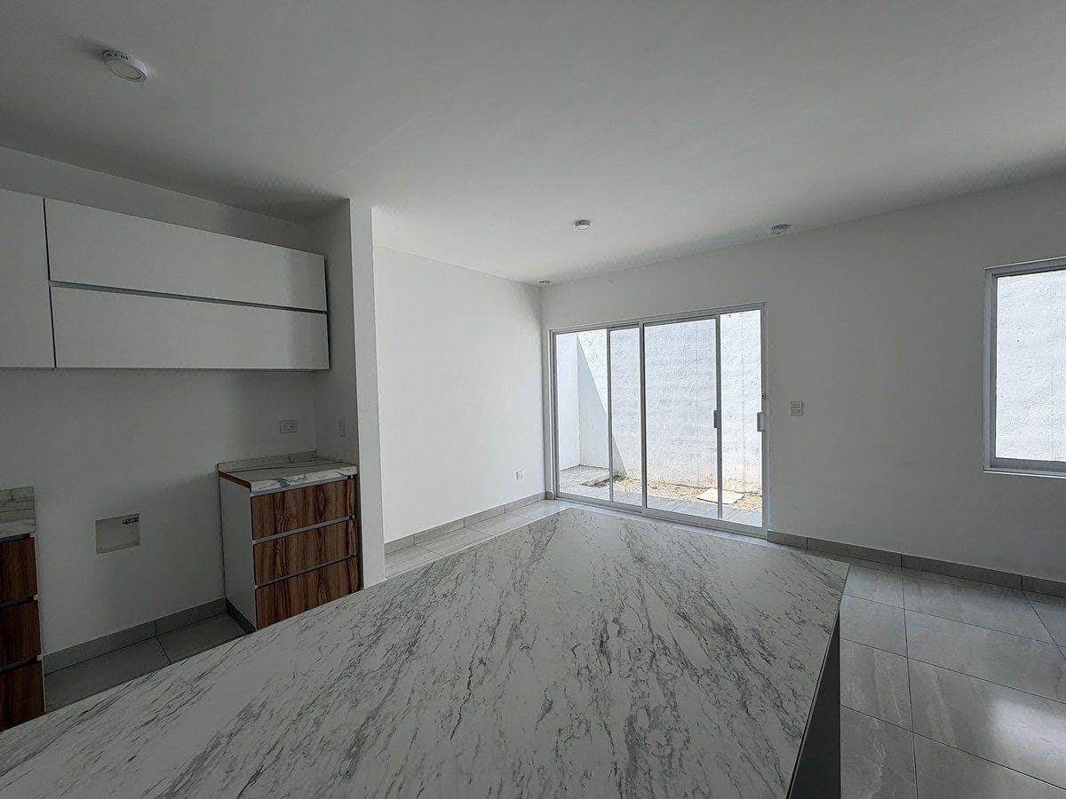 House in Cumbres Santa Clara 3er Sector, Monterrey, photo 6 of 15