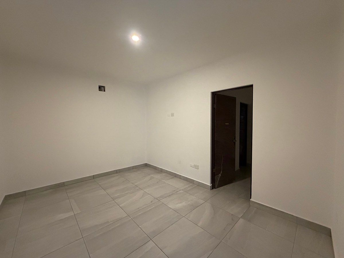 House in Cumbres Santa Clara 3er Sector, Monterrey, photo 11 of 15