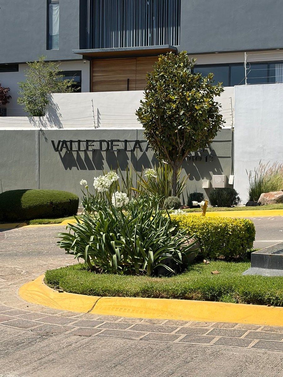 Lot in Valle Imperial, Zapopan, photo 3 of 7
