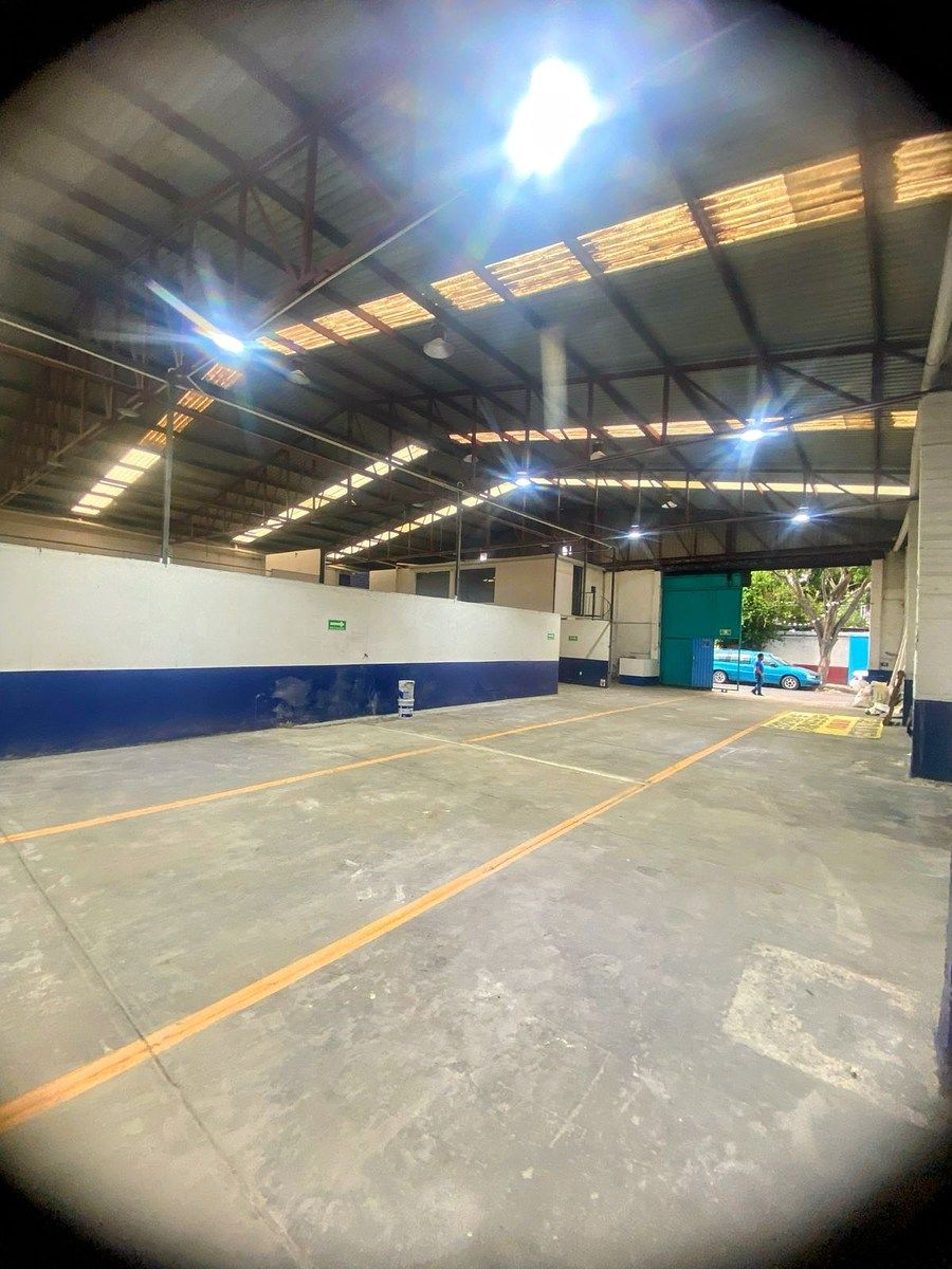 Bodega comercial en San Francisco Culhuacán Barrio de La Magdalena, Coyoacán, foto 9 de 15