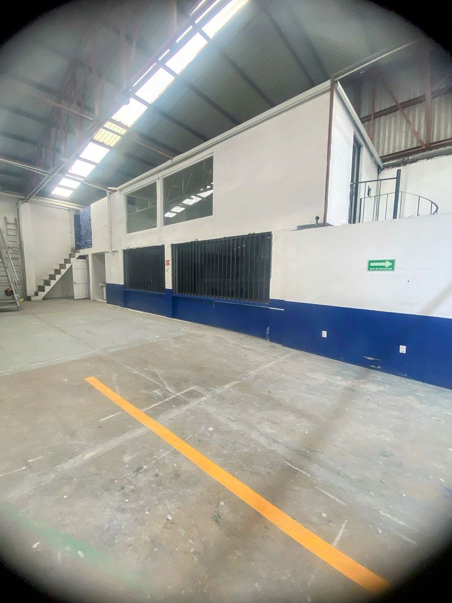 Bodega comercial en San Francisco Culhuacán Barrio de La Magdalena, Coyoacán, foto 13 de 15