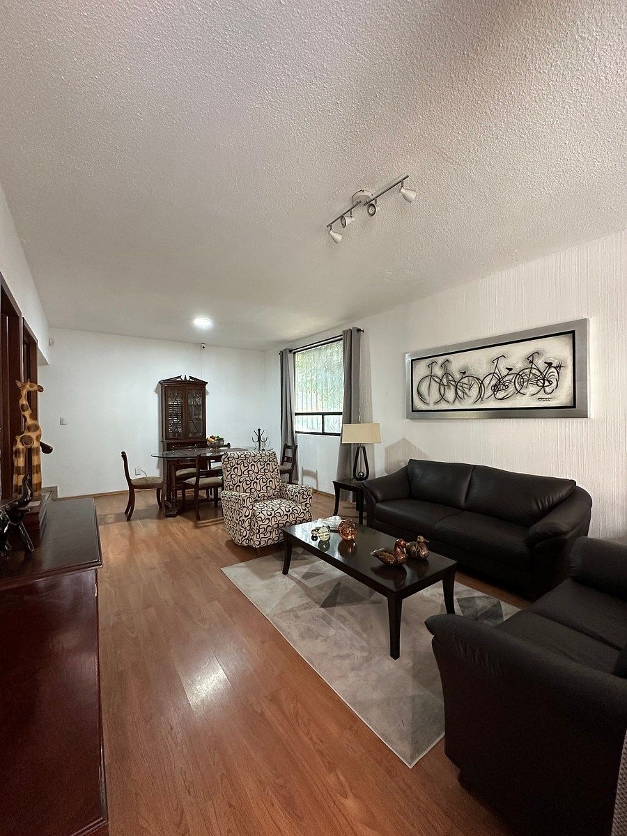 CASA À VENDA NA COLÔNIA DEL VALLE, foto 1 de 14