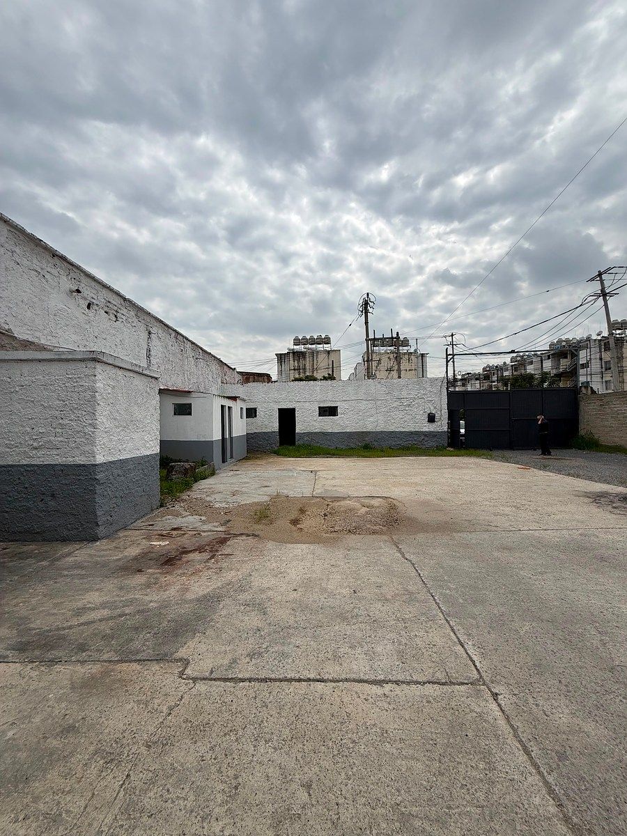 Commercial Storage Unit in Los Portales, Tlaquepaque, photo 5 of 22