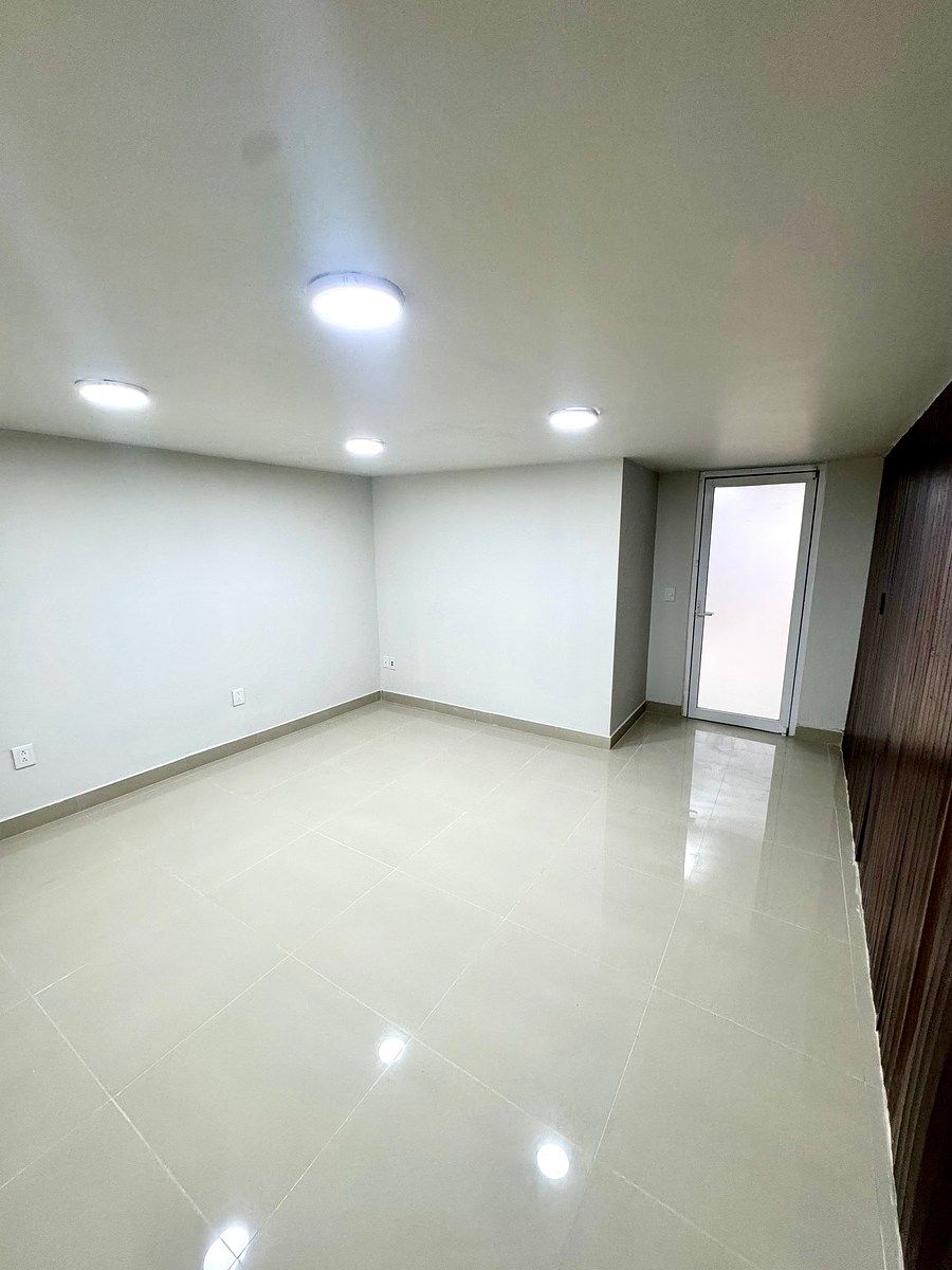 Sala Comercial em Arcos Vallarta, Guadalajara, foto 3 de 16
