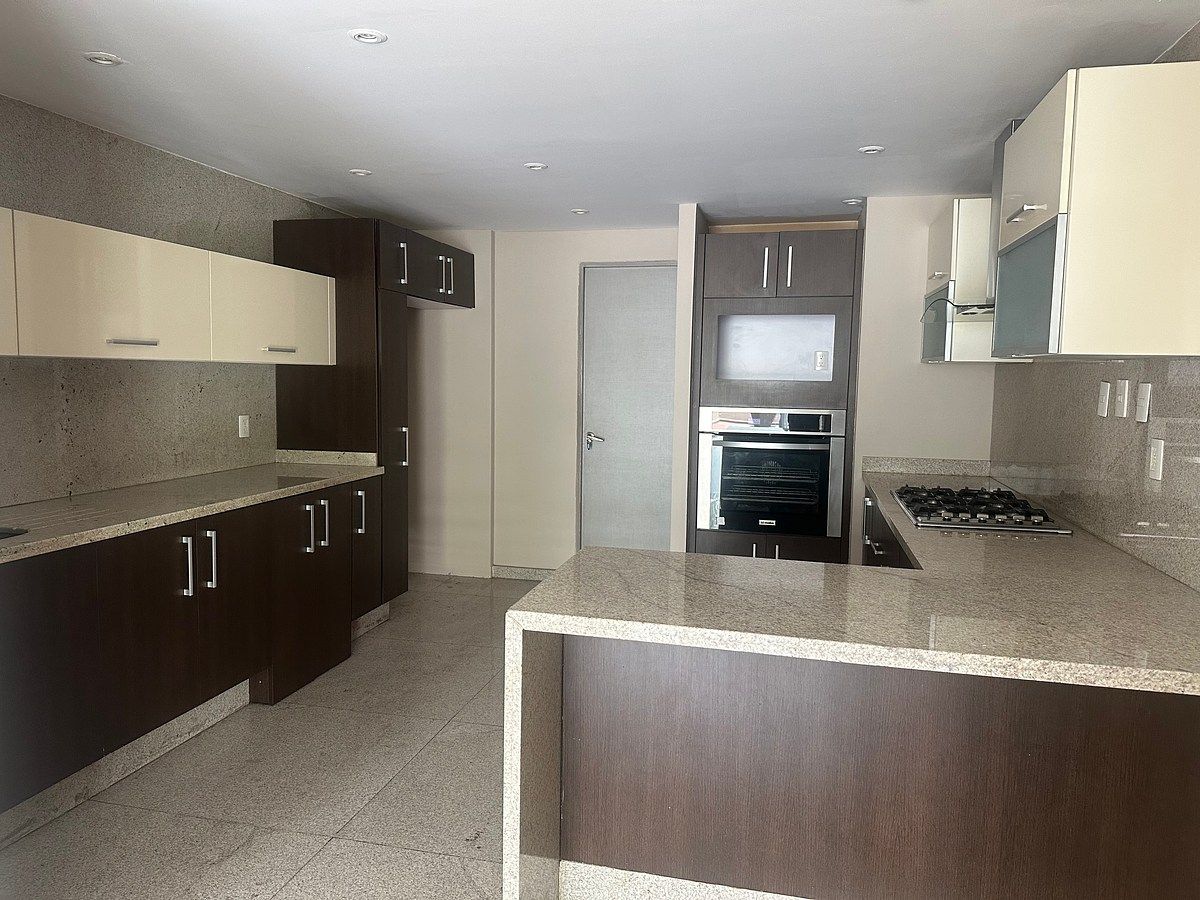 Apartment in Lomas de Chapultepec I Sección, Miguel Hidalgo, photo 4 of 26