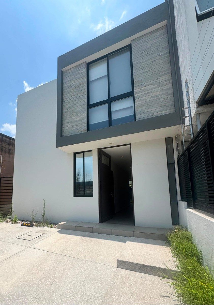 Casa en Venta en Bosques Vallarta - Circuito del Bosque 208, foto 1 de 20