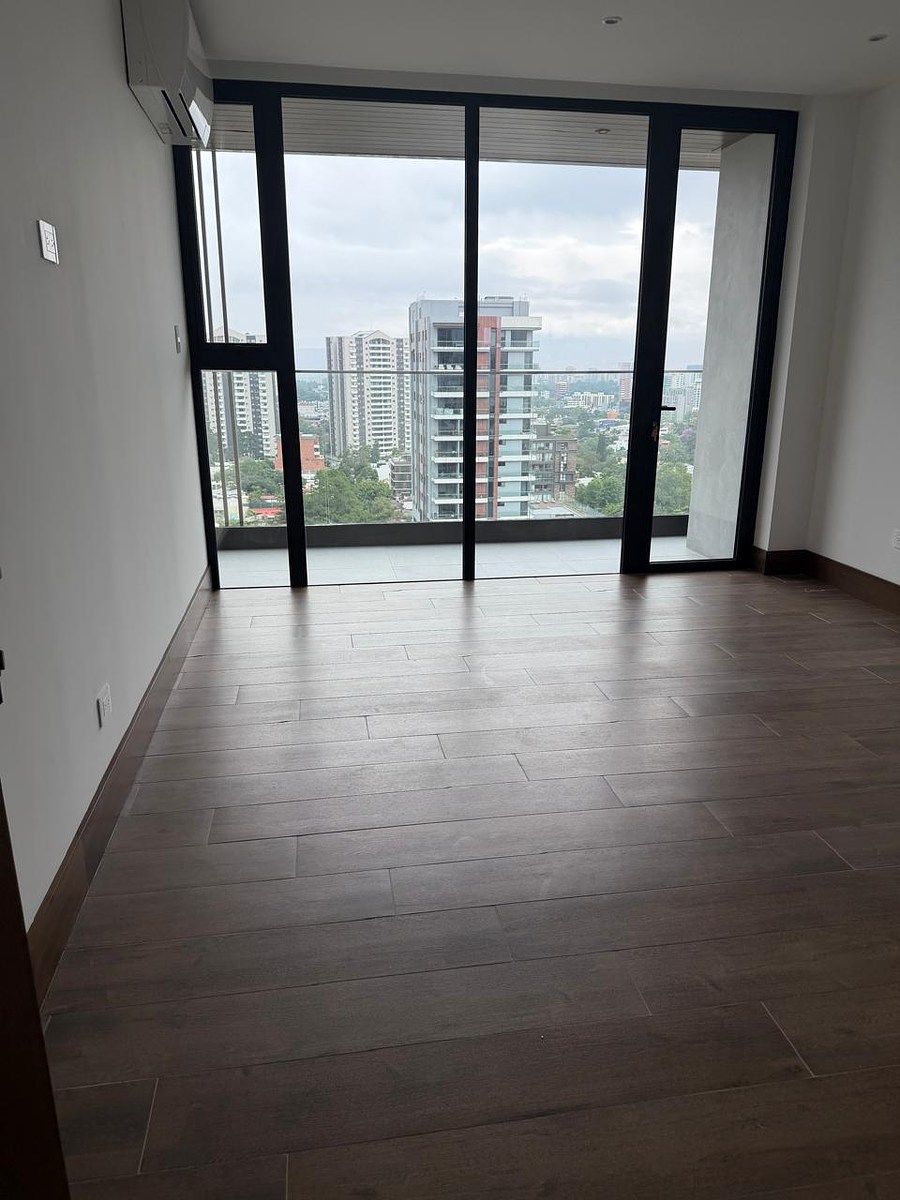 Apartamento de 2 dormitorios en zona 15, Excelente ubicación - Image 4