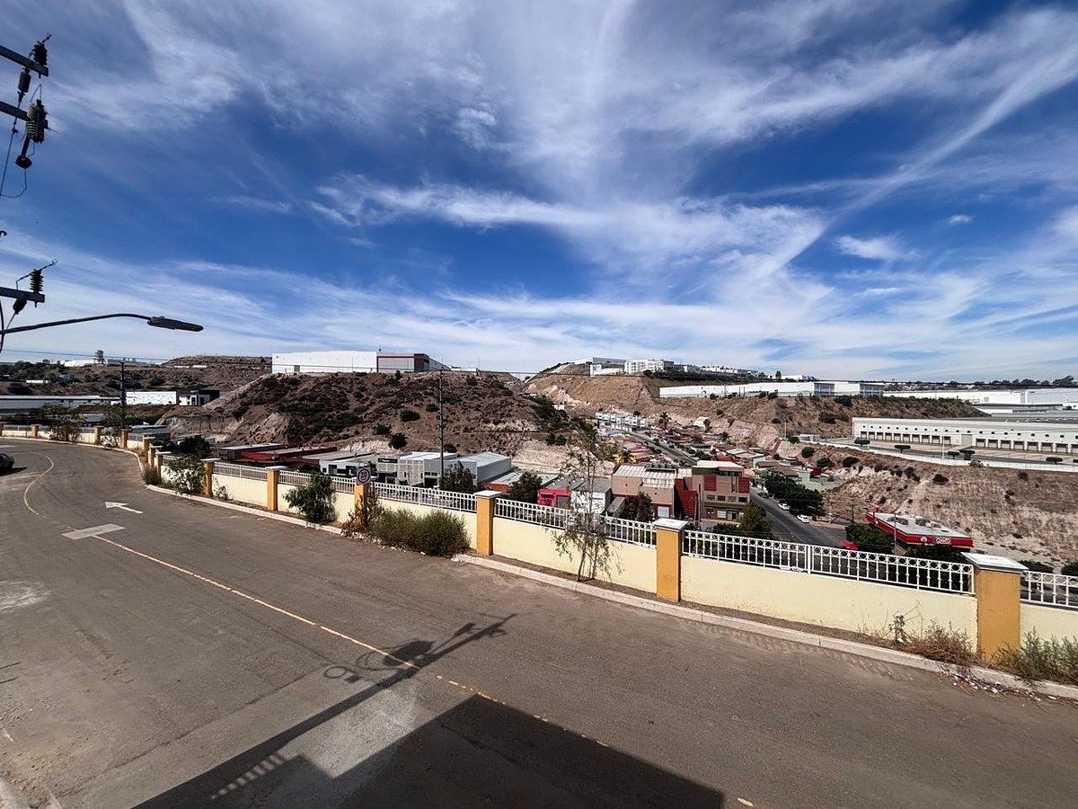 Casa en Industrial Pacífico II, Tijuana, foto 5 de 50