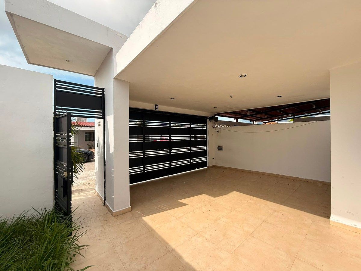 Casa en Los Héroes, Mérida, foto 3 de 13