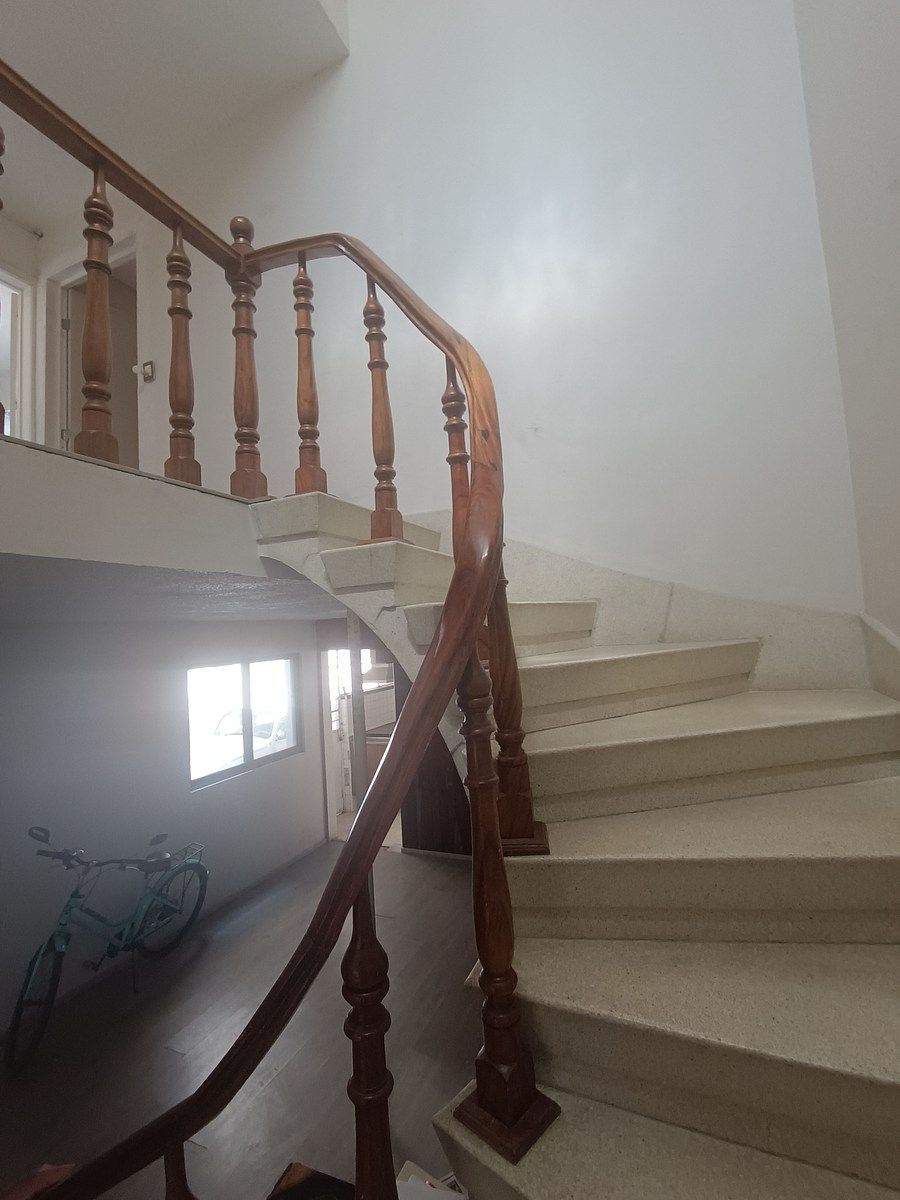 VENTA CASA AMPLIA CON DEPARTAMENTO VIADUCTO Y LA VIGA - foto 4