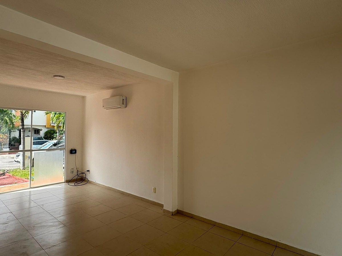 Casa em Supermanzana 317, Benito Juárez, foto 3 de 18