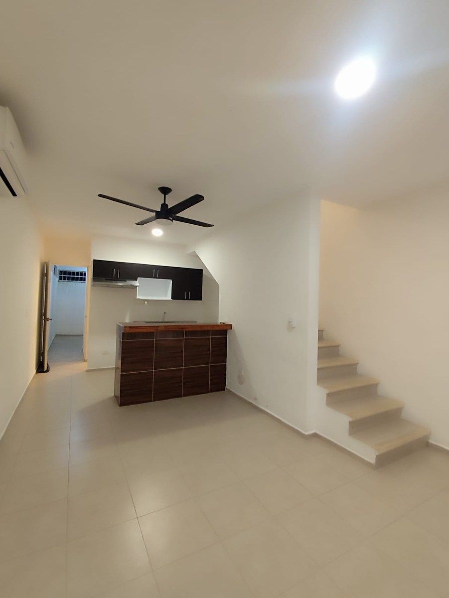Casa para Alugar em Gran Santa Fe III, Cancún | De Frente para o Parque, foto 1 de 8