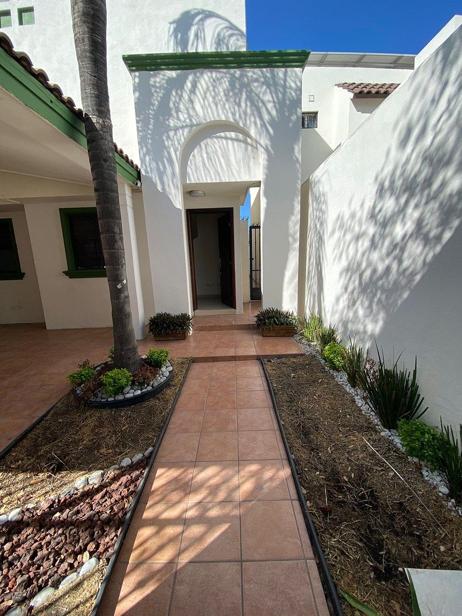 Casa en Bosques de Las Cumbres B-8, Monterrey, foto 4 de 23