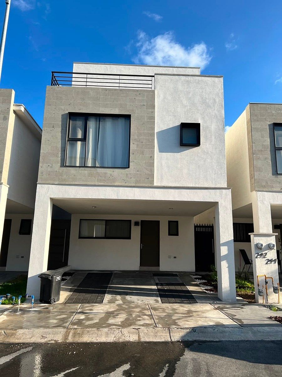 CASA À VENDA EM CATÂNIA, foto 1 de 38