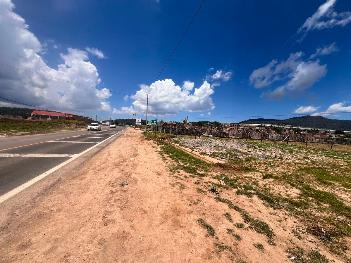 Terreno en Juanacatlan, Tapalpa, foto 4 de 5