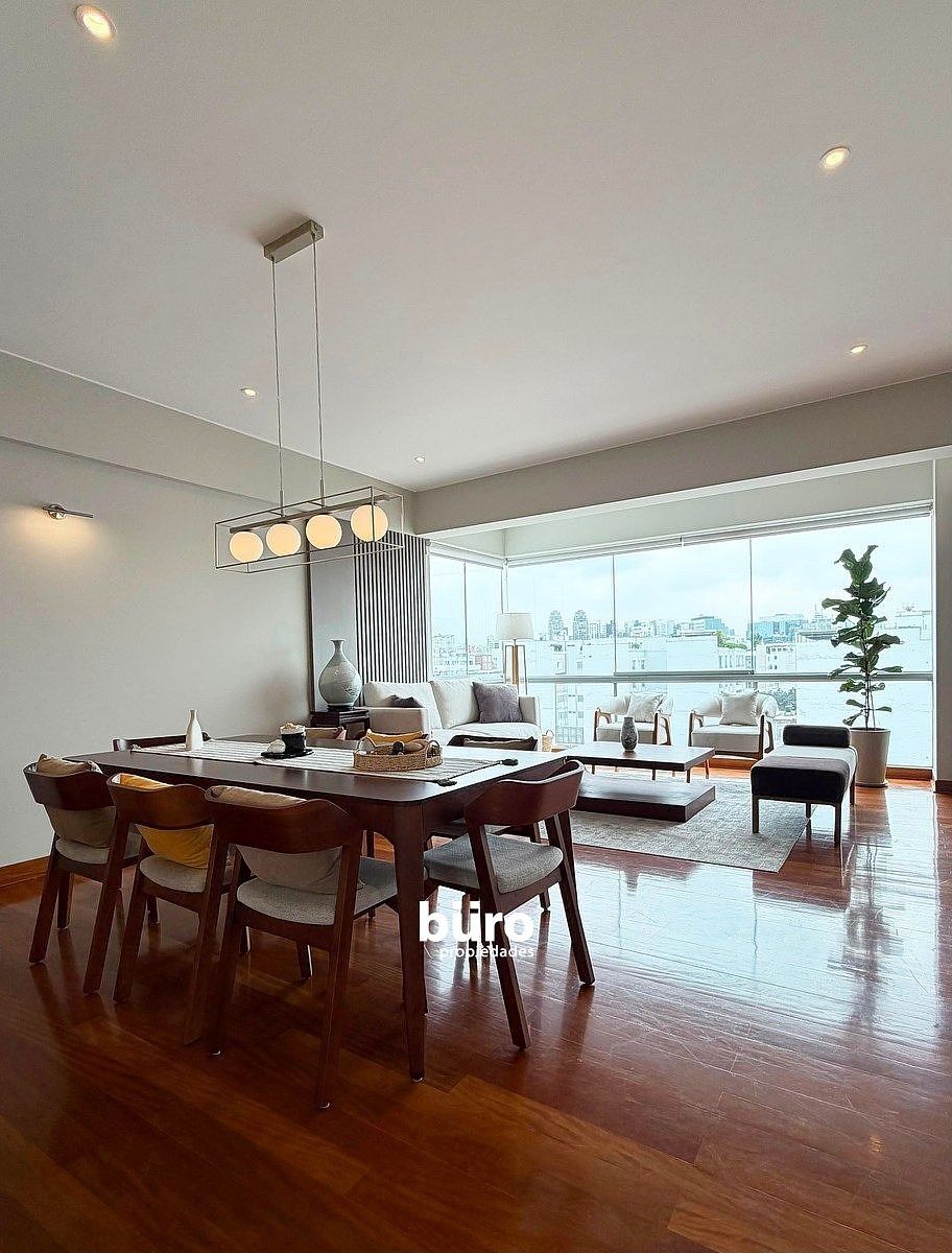 Sala comedor con vista exterior., foto 6 de 22