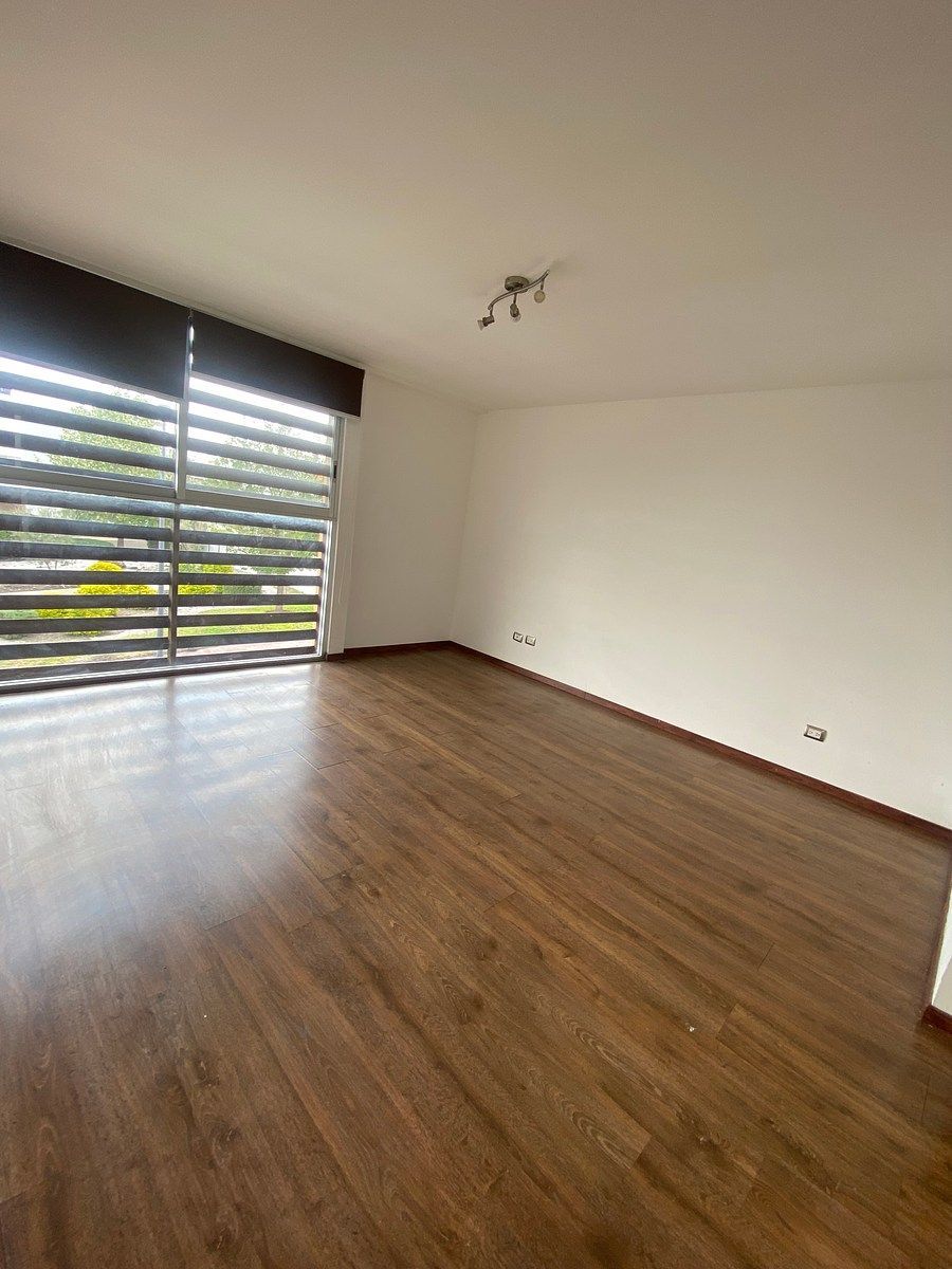 Casa em condomínio fechado em Zen House, El Marqués, foto 17 de 25