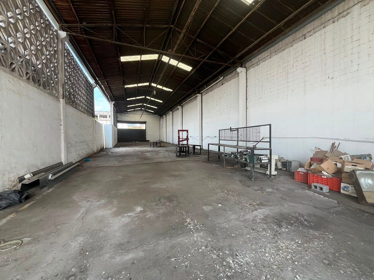 Building in Industrial, Monterrey, photo 2 of 11