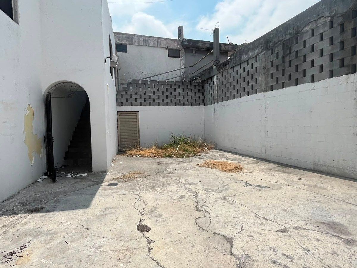 Building in Industrial, Monterrey, photo 4 of 11