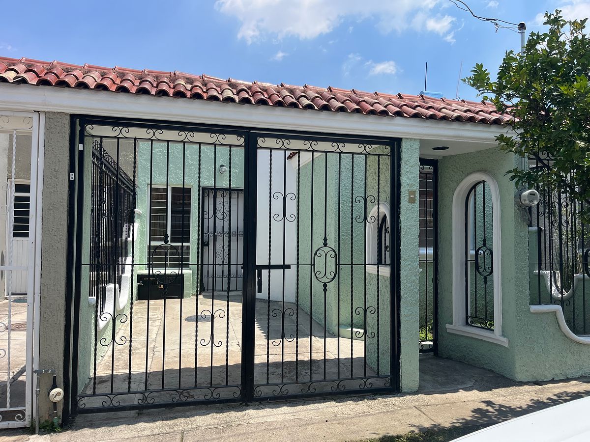 Casa em Santa Margarita, Zapopan, foto 2 de 13