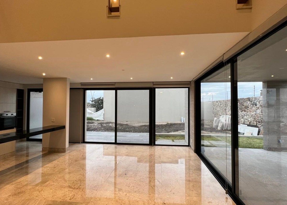 House in Lomas del Campanario Norte, Querétaro, photo 2 of 12
