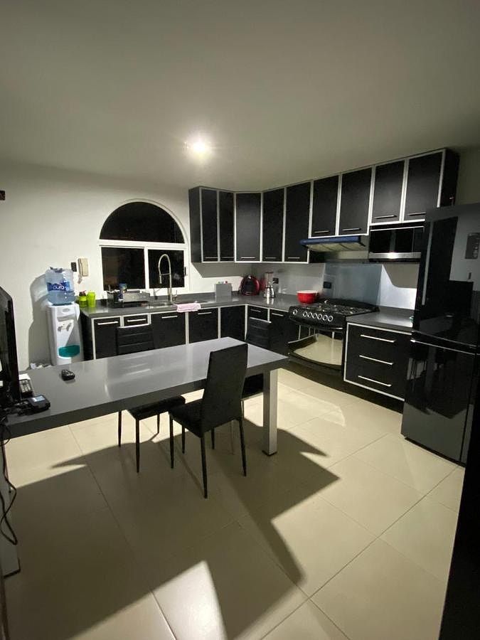 HOUSE BARRIOS DE ARBOLEDAS, photo 1 of 12