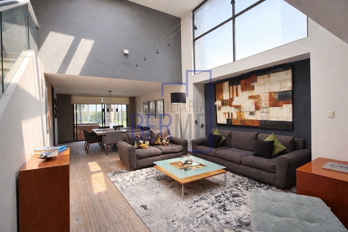 BEAUTIFUL HOUSE IN ACATEPEC, photo 1 of 25