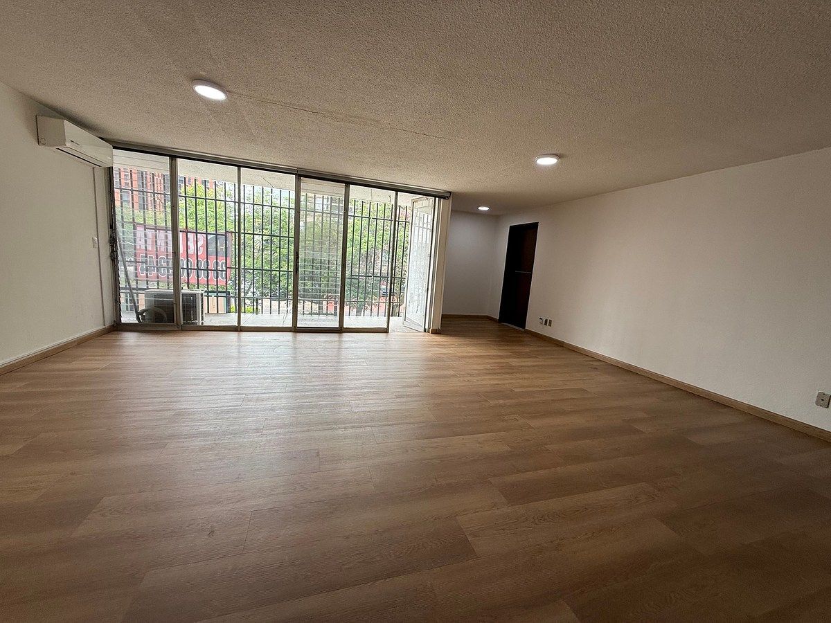 Offices / consulting rentals, photo 1 of 30
