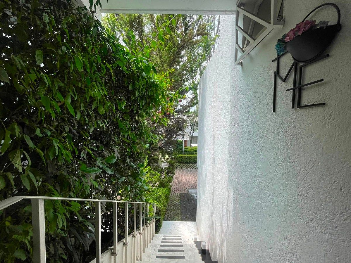 House in Gated Community in San Jerónimo Lídice, La Magdalena Contreras, photo 3 of 28