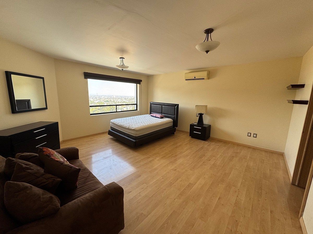 Casa em Loma Dorada, Querétaro, foto 9 de 34