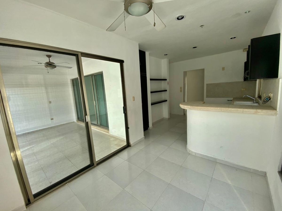 Sala Comercial em Residencial Del Arco, Mérida, foto 10 de 13