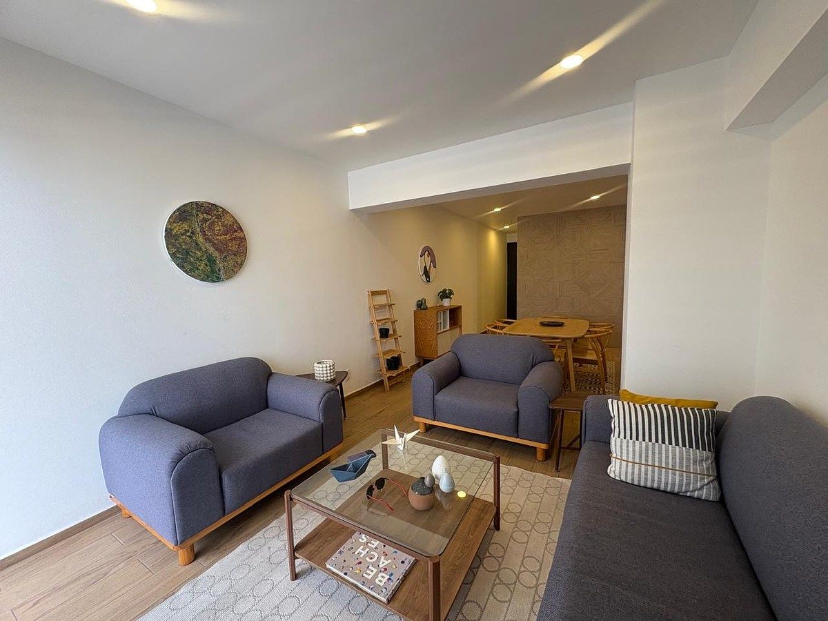 Apartamento de Luxo com Amenidades Exclusivas no Lago Neuchâtel, foto 1 de 30