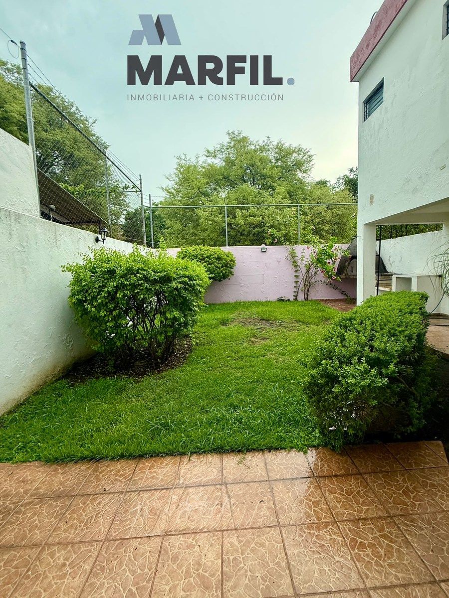 Casa Céntrica en Venta cerca del Tecnológico de Colima Amplio Jardín - foto 2