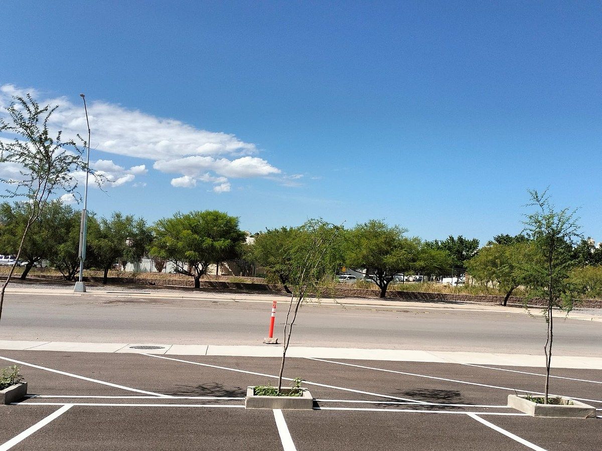 Local comercial en Bosques Boreales, Chihuahua, foto 16 de 18