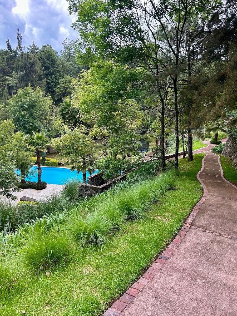 House in Gated Community in Centro, Valle de Bravo, photo 38 of 40