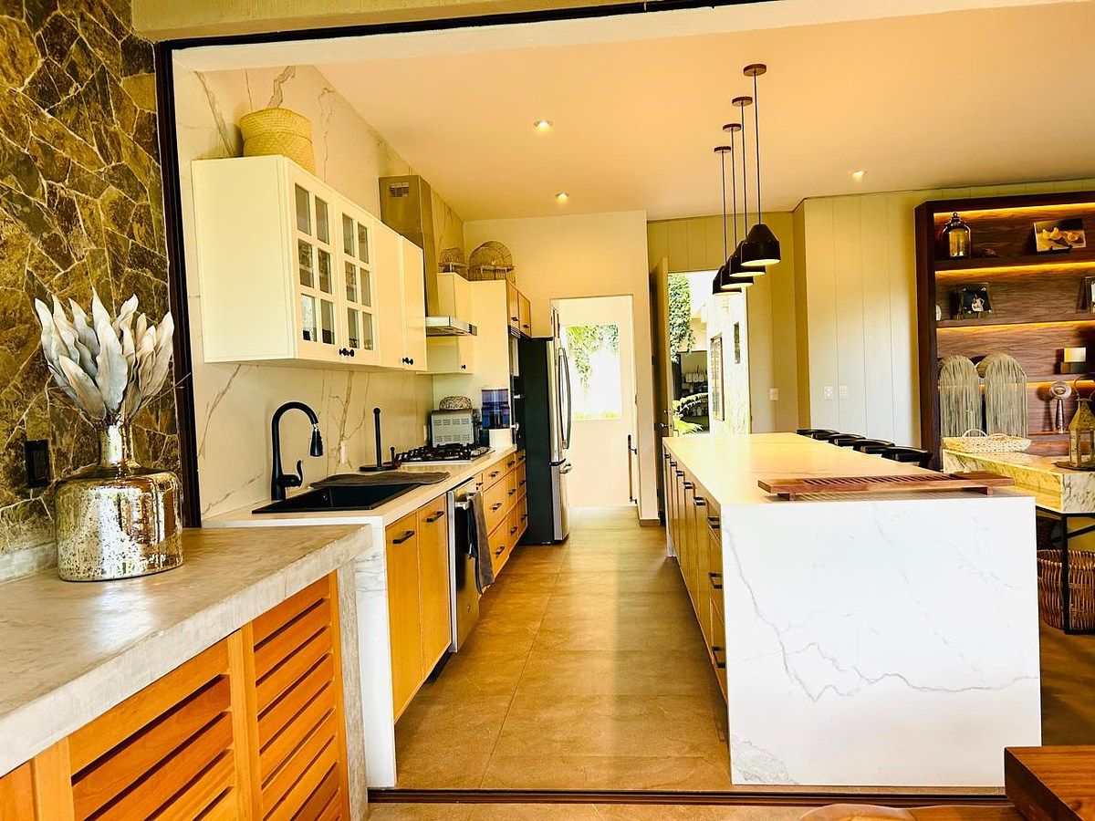 House in Gated Community in Centro, Valle de Bravo, photo 8 of 40