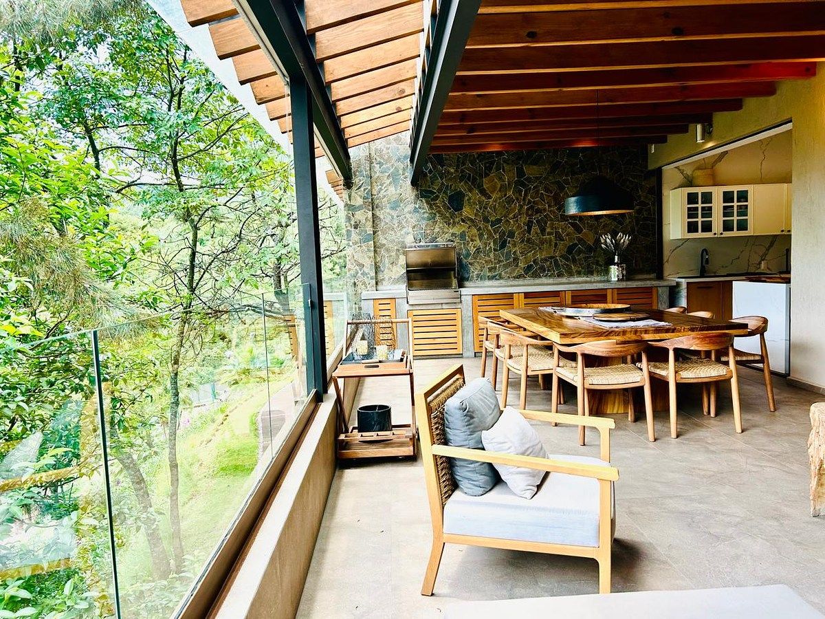 House in Gated Community in Centro, Valle de Bravo, photo 11 of 40