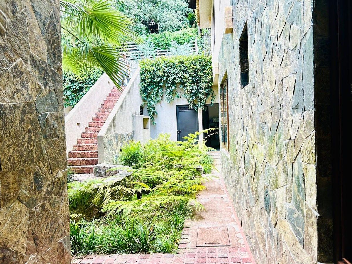 House in Gated Community in Centro, Valle de Bravo, photo 22 of 40