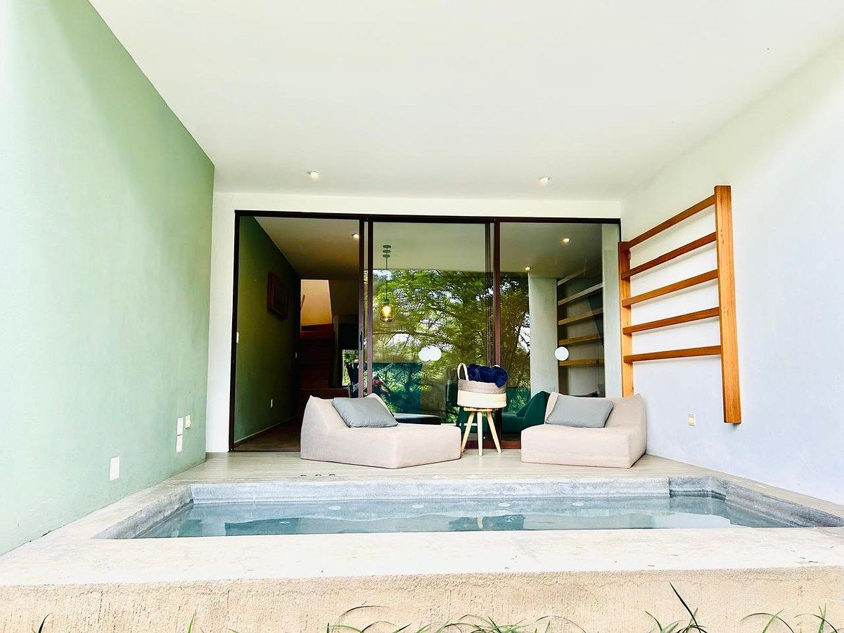 House in Gated Community in Centro, Valle de Bravo, photo 33 of 40