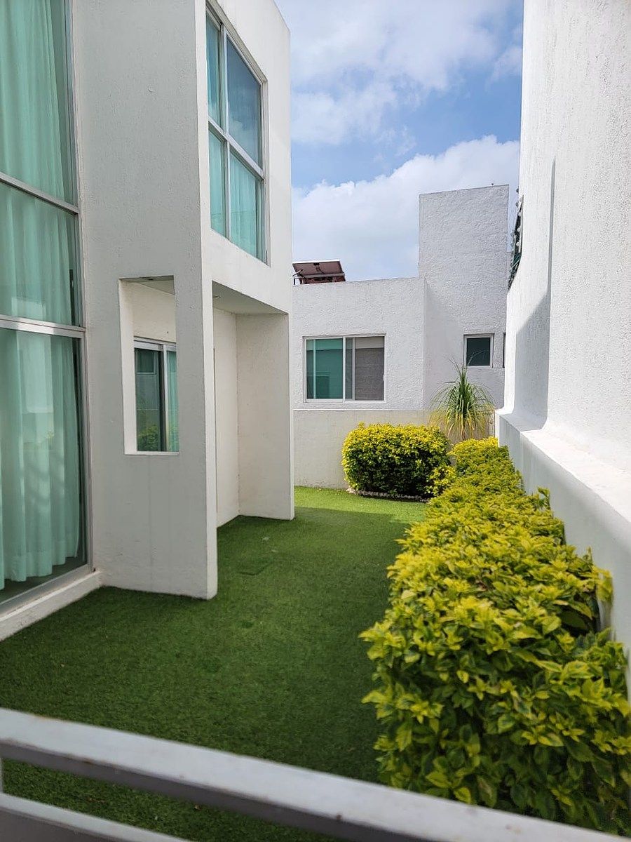 Jardín-El Refugio-casa, foto 2 de 10