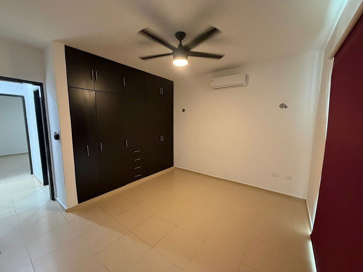 House in Gran Santa Fe, Mérida, photo 6 of 11