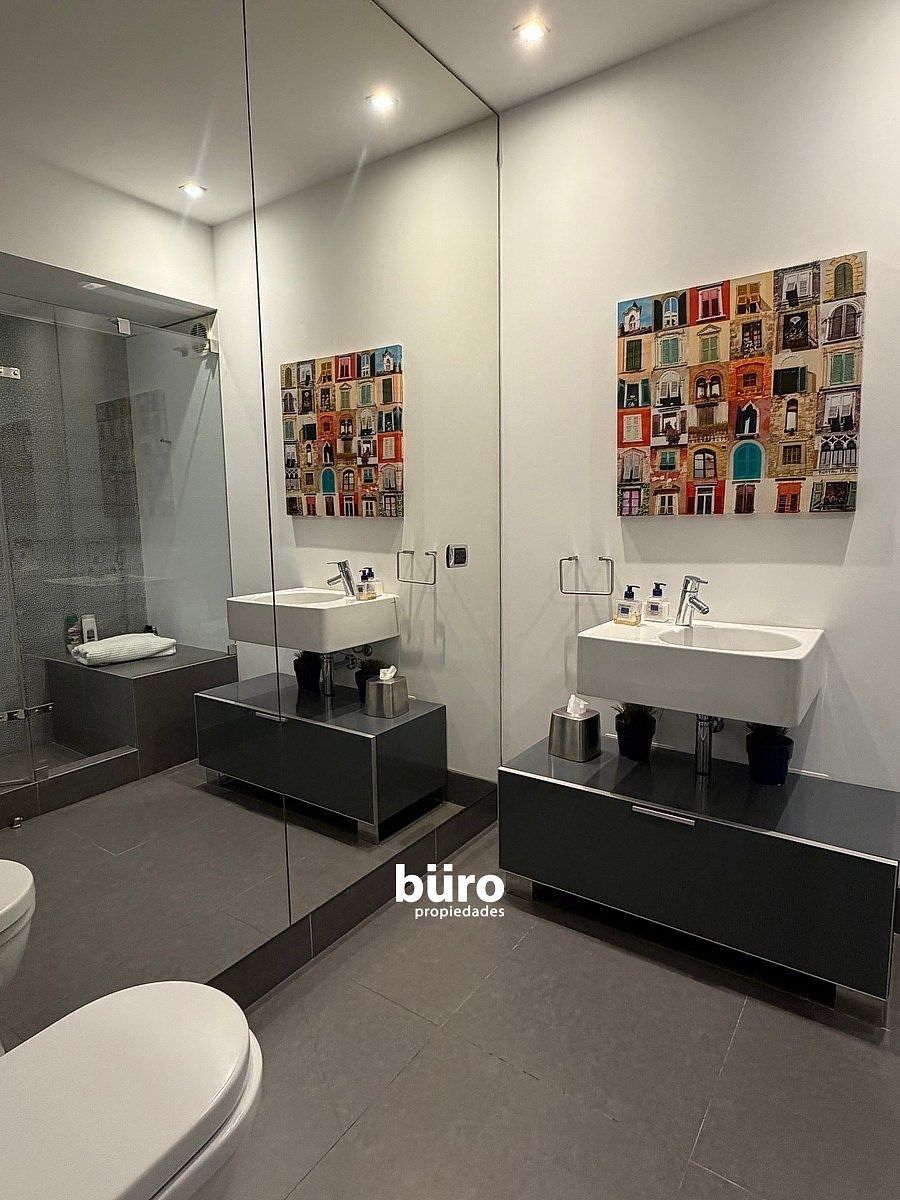 Baño completo en segundo nivel., foto 26 de 28