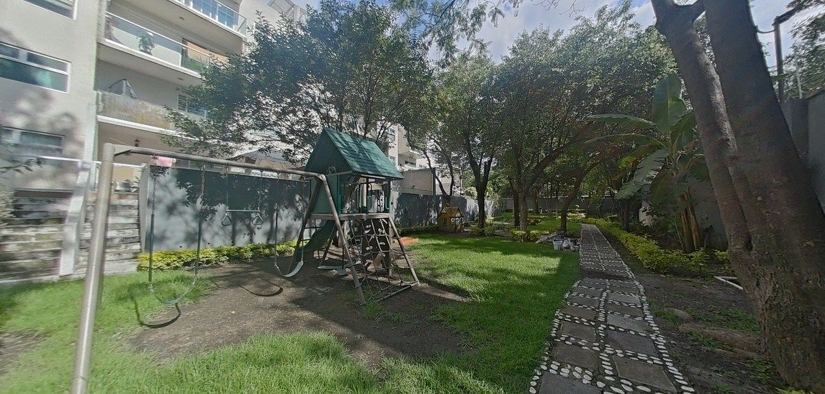 AREA DE JUEGOS, foto 14 de 17