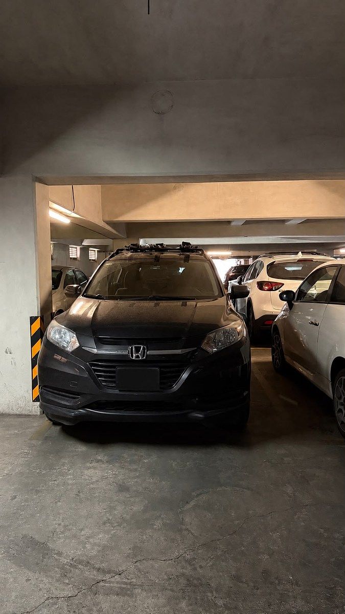 ESTACIONAMIENTO, foto 11 de 17