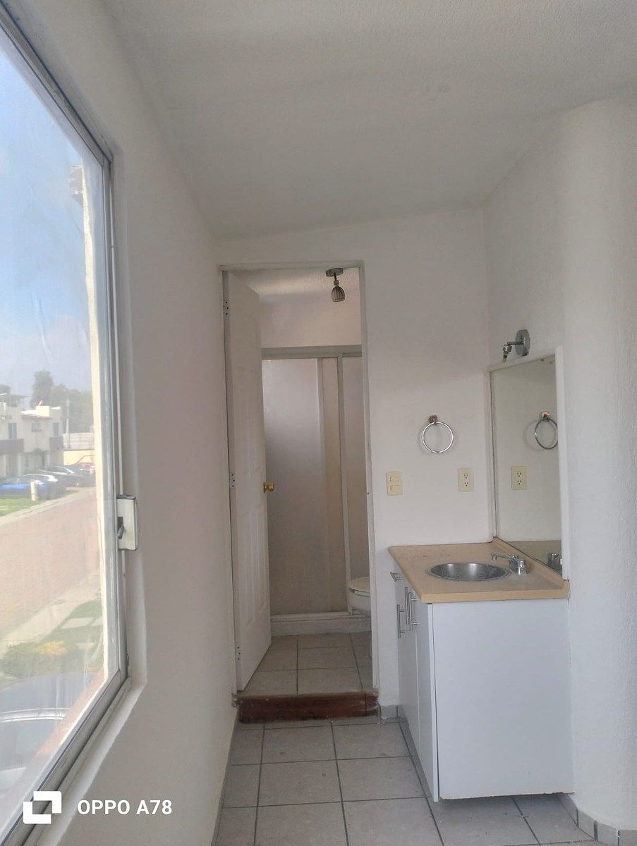 Casa en condominio en Demetrio Vallejo, Querétaro, foto 4 de 17