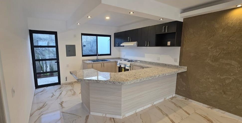 Casa en condominio en Colinas del Bosque 1a Sección, Corregidora, foto 3 de 19