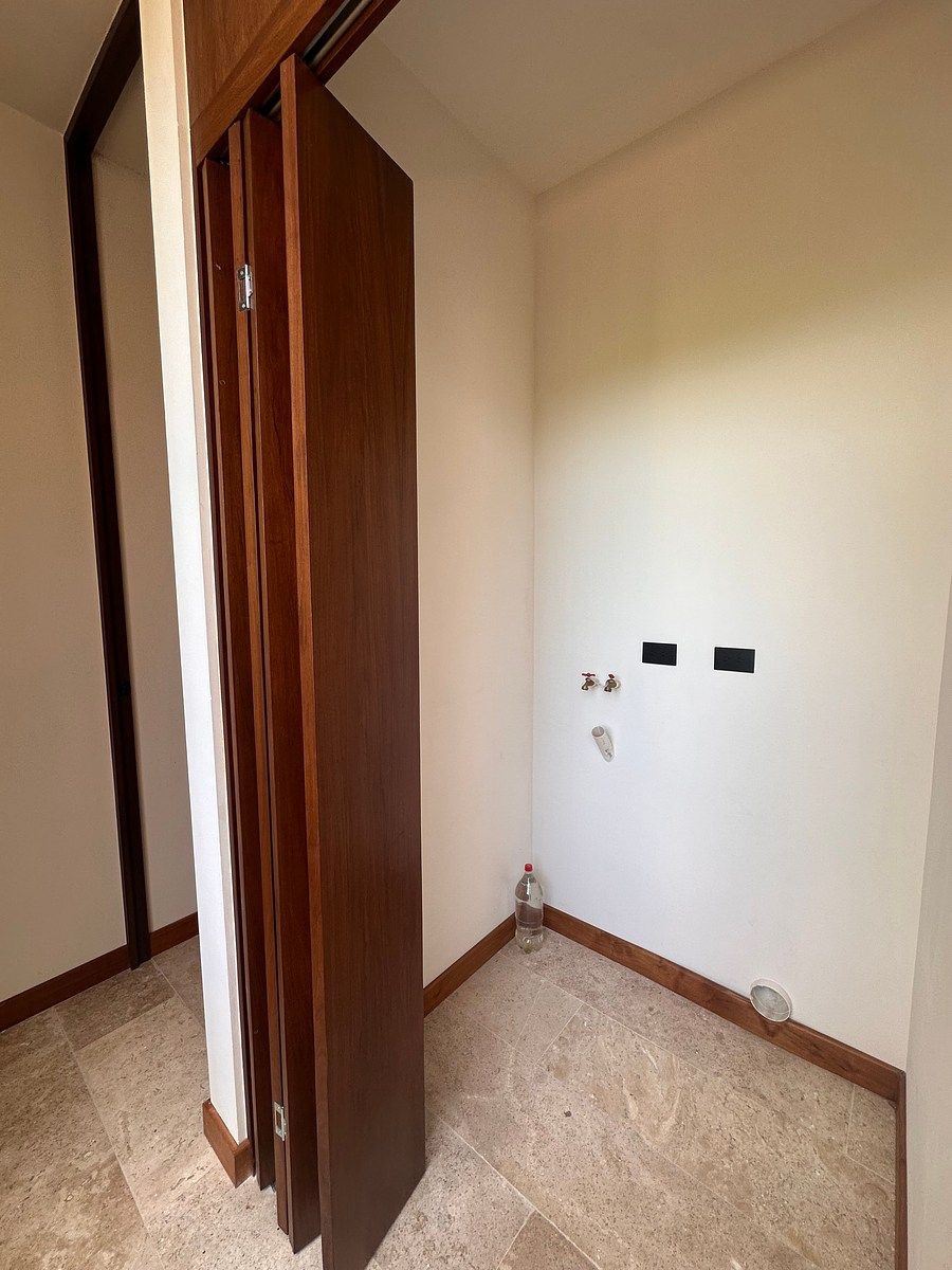 House in Gated Community in Yucatán Country Club, Mérida, photo 15 of 22
