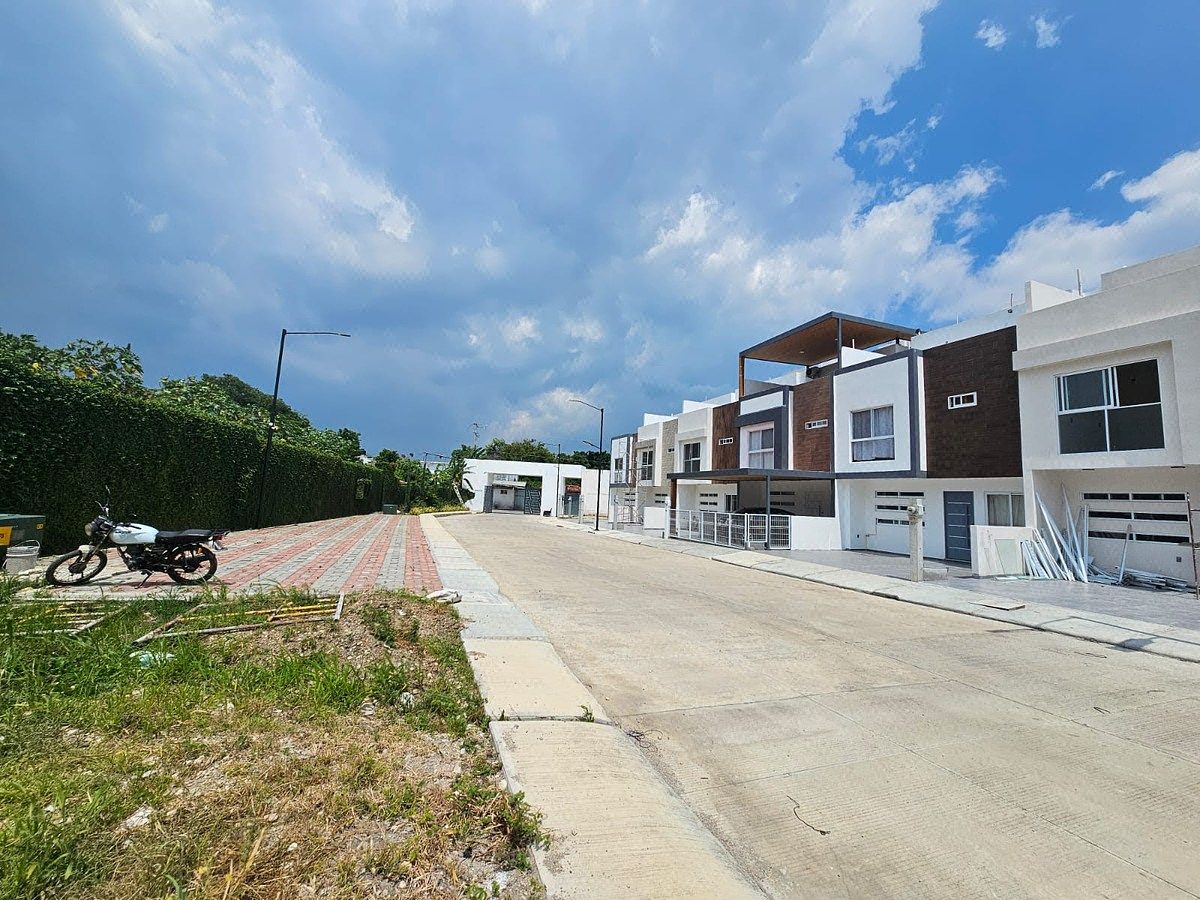 Casa à Venda no Residencial Puerta Plata, Plano de Ayala Norte, foto 1 de 14