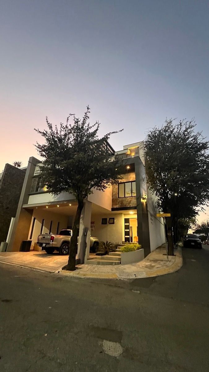 Casa en VENTA Cumbres Providencia, foto 1 de 21
