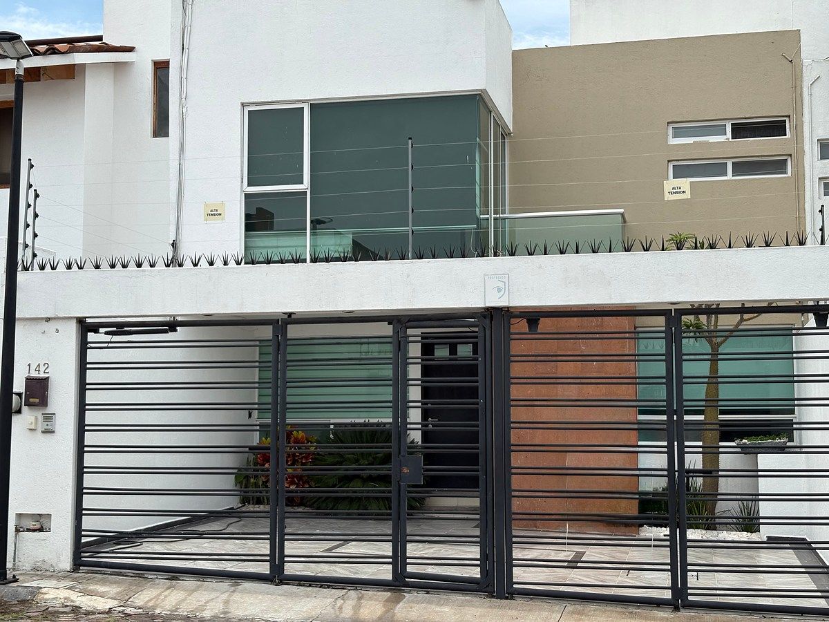 Casa para Alugar com ou sem móveis Fracc. Milenio III Qro. Mex, foto 1 de 18
